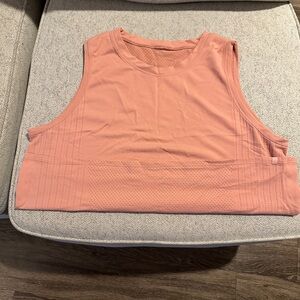 Lululemon top